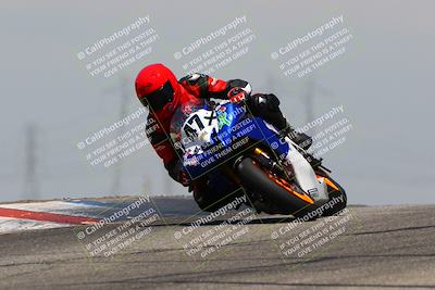 media/Aug-13-2023-CRA (Sun) [[1cfc37a6fb]]/Race 11 600 Superbike/Race/